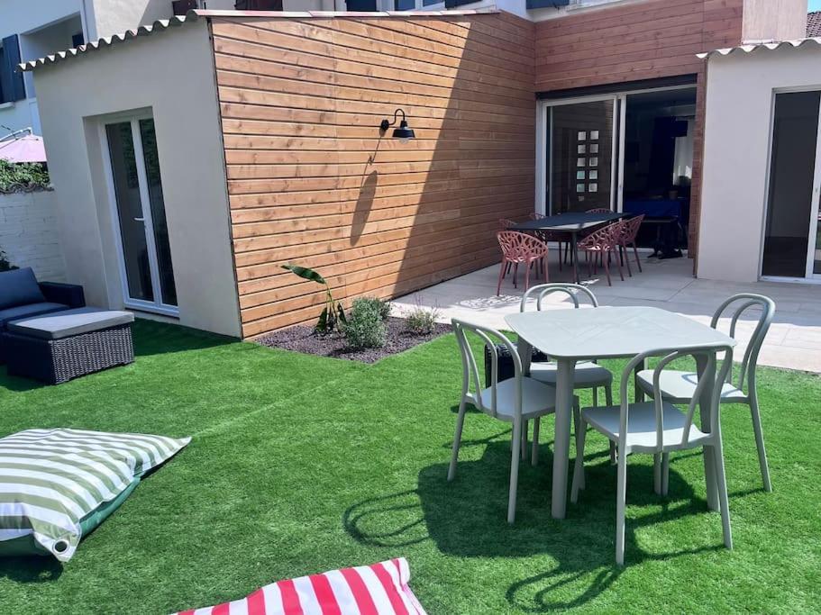 Maison Climatisee, Piscine, A 5 Minutes Des Grands Buffets Villa Narbonne